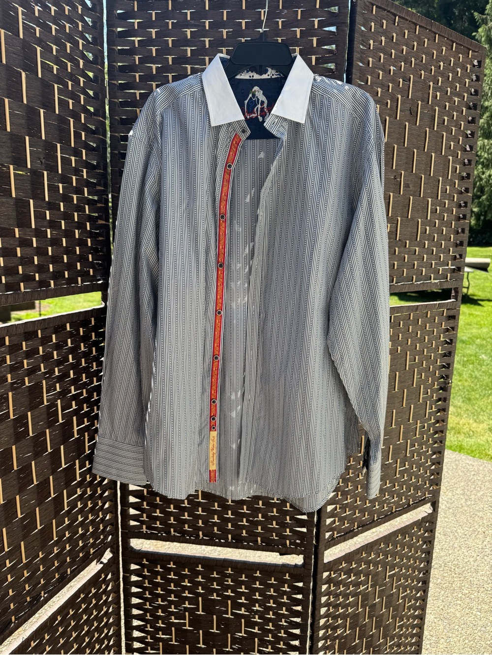 Robert Graham Gray and White Striped Button-Up Shirt with Red Trim